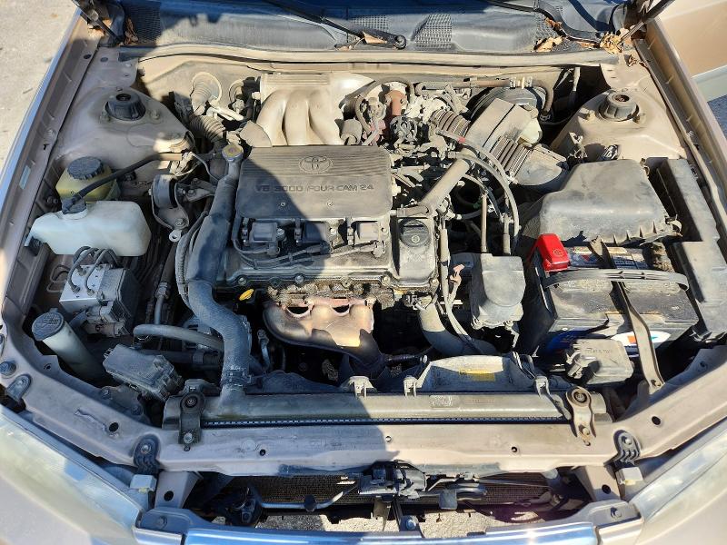 Photo 11 from auction – 2001 TOYOTA CAMRY LE with VIN JT2BF28K610312794