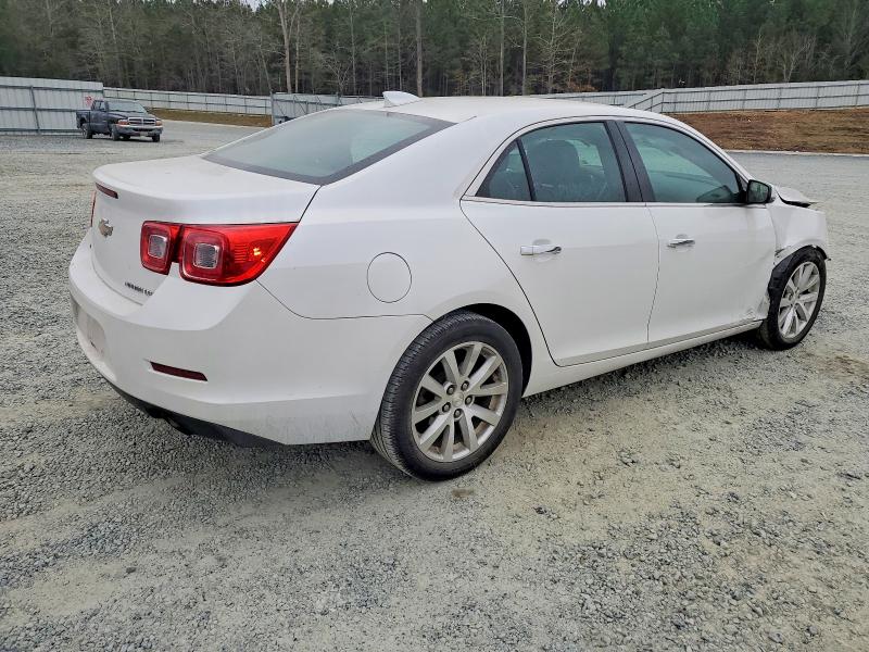 Photo 3 from auction – 2016 CHEVROLET MALIBU with VIN 1G11E5SA5GU153445