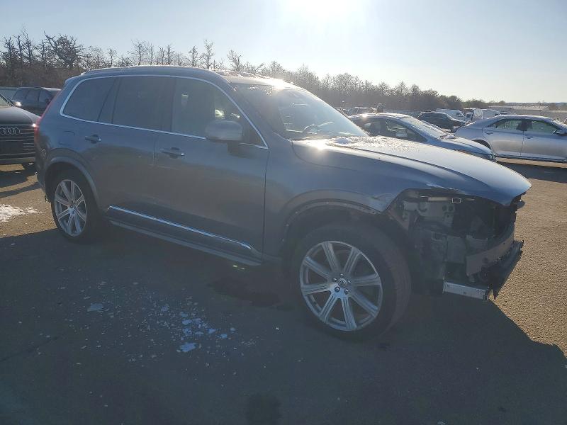 Photo 4 from auction – 2018 VOLVO XC90 T6 with VIN YV4A22PL3J1212457