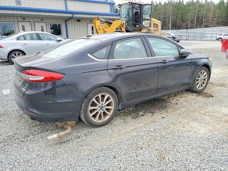 Photo 3 from auction – 2017 FORD FUSION SE with VIN 3FA6P0HD3HR391692
