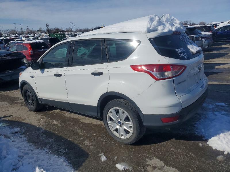 Photo 2 from auction – 2016 FORD ESCAPE S with VIN 1FMCU0F78GUB15062