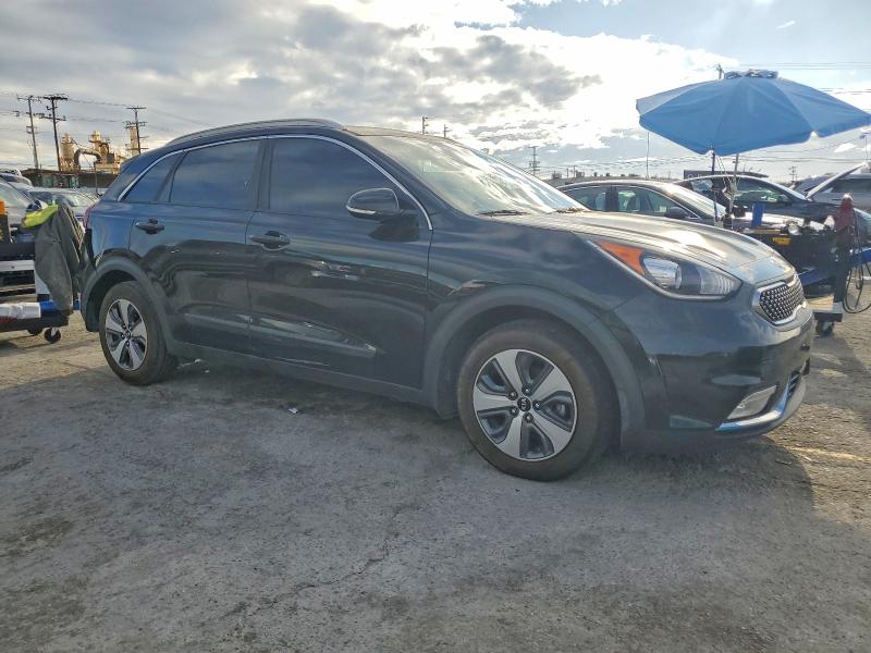 Photo 4 from auction – 2018 KIA NIRO EX with VIN KNDCD3LD9J5205645