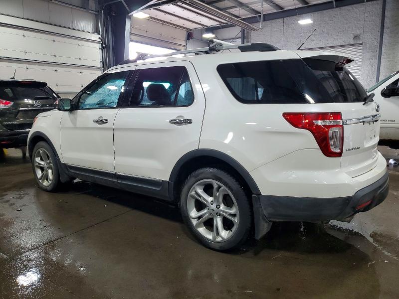 Foto 2 de la subasta – 2014 FORD EXPLORER L con VIN 1FM5K8F89EGB10373