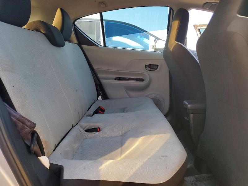 Photo 10 from auction – 2014 TOYOTA PRIUS C with VIN JTDKDTB34E1082239