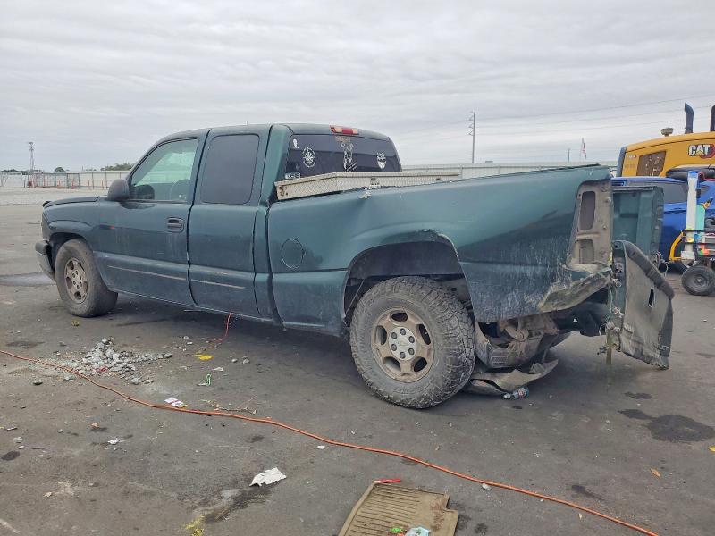 Photo 2 from auction – 2003 CHEVROLET SILVERADO with VIN 2GCEC19T231324074