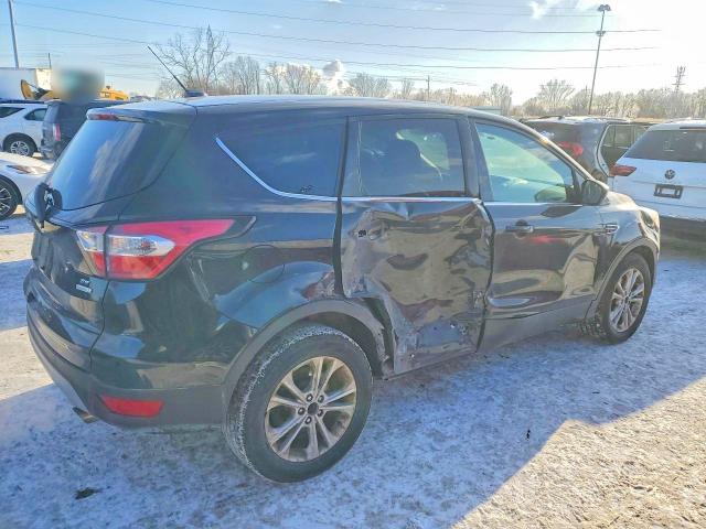 Photo 3 from auction – 2017 FORD ESCAPE with VIN 1FMCU0GD8HUB99891
