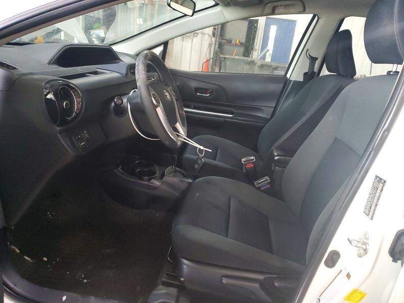 Photo 7 from auction – 2015 TOYOTA PRIUS C with VIN JTDKDTB39F1576761