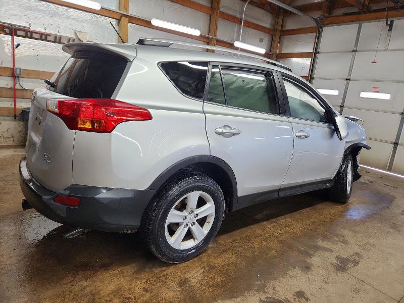 Photo 3 from auction – 2013 TOYOTA RAV4 XLE with VIN 2T3RFREV8DW048636