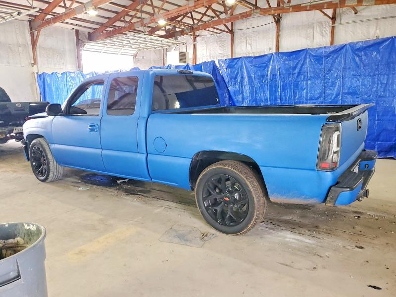 Photo 2 from auction – 2002 CHEVROLET SILVERADO with VIN 2GCEC19V521295993