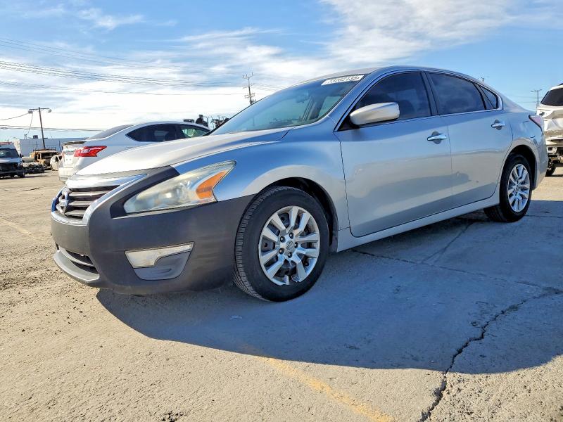 NISSAN ALTIMA 2.5 2015 with VIN 1N4AL3AP3FC450232 - Photo from auction