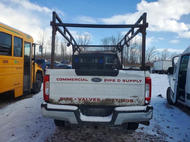 Photo 6 from auction – 2017 FORD F250 SUPER with VIN 1FTBF2B68HEF44703