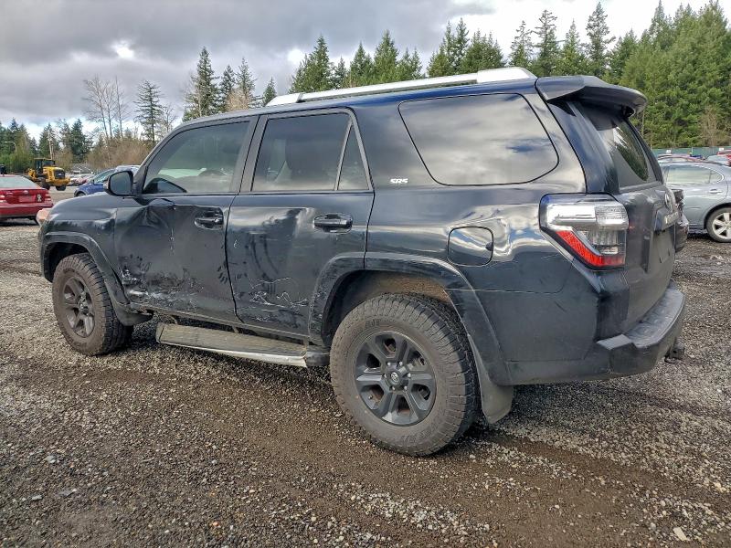 Photo 2 from auction – 2014 TOYOTA 4RUNNER SR with VIN JTEBU5JR9E5191429