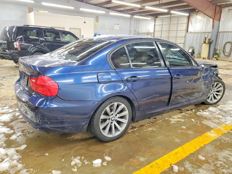 Photo 3 from auction – 2011 BMW 328 I with VIN WBAPH7C55BE461575