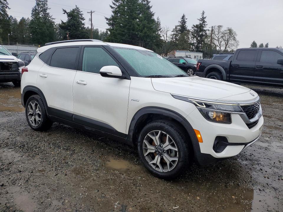 Photo 4 from auction – 2021 KIA SELTOS EX with VIN KNDERCAA5M7209641
