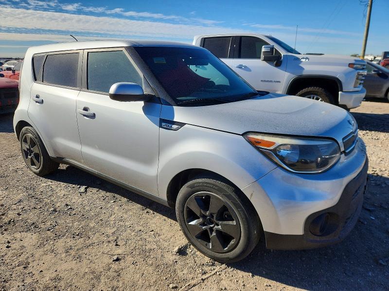 Photo 4 from auction – 2017 KIA SOUL with VIN KNDJN2A20H7428400