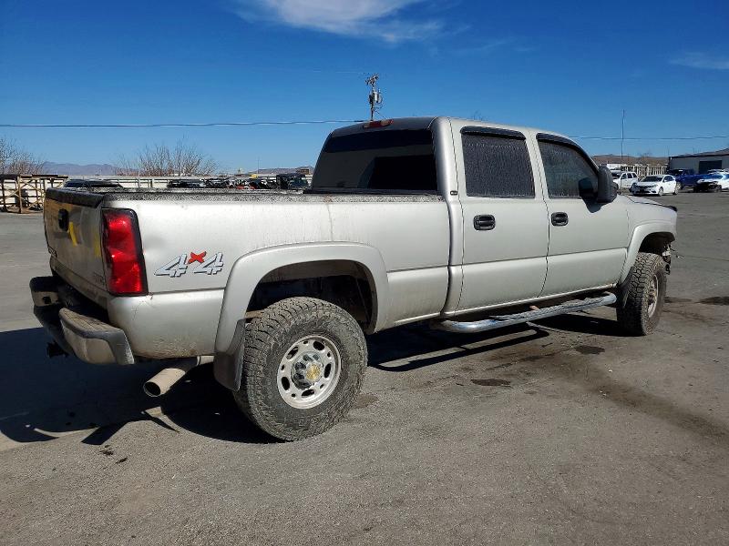 Photo 3 from auction – 2004 GMC SIERRA K25 with VIN 1GTHK232X4F182380
