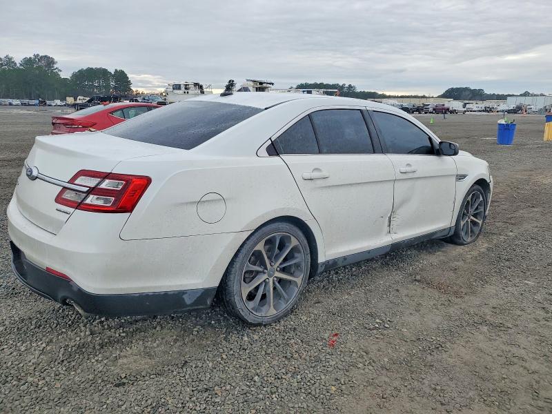 Photo 3 from auction – 2018 FORD TAURUS with VIN 1FAHP2D89JG125409