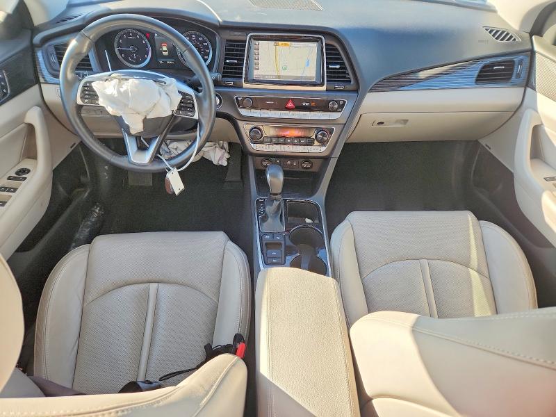 Photo 8 from auction – 2019 HYUNDAI SONATA LIM with VIN 5NPE34AF5KH800693