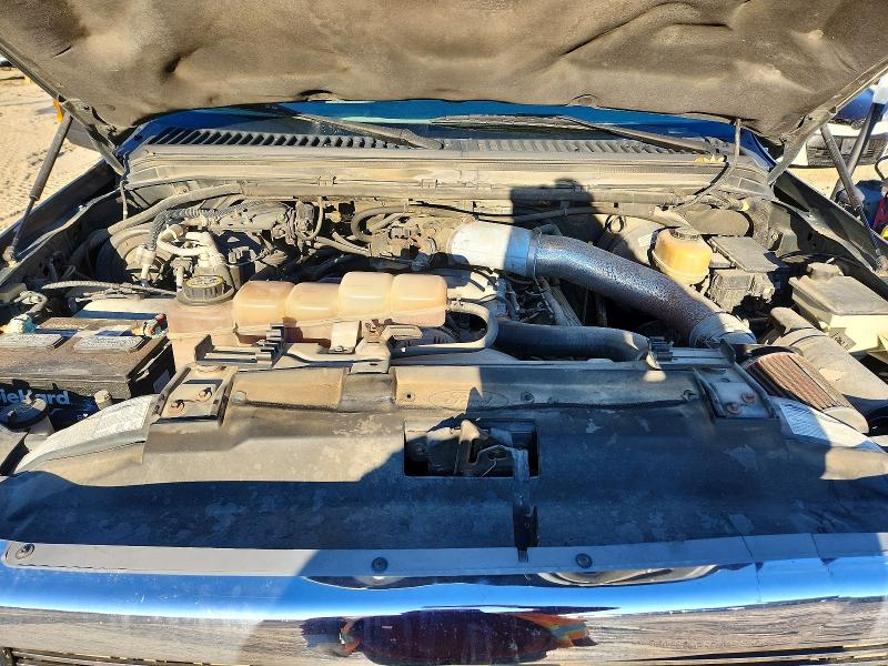 Photo 12 from auction – 2001 FORD EXCURSION with VIN 1FMNU41S81EC96631