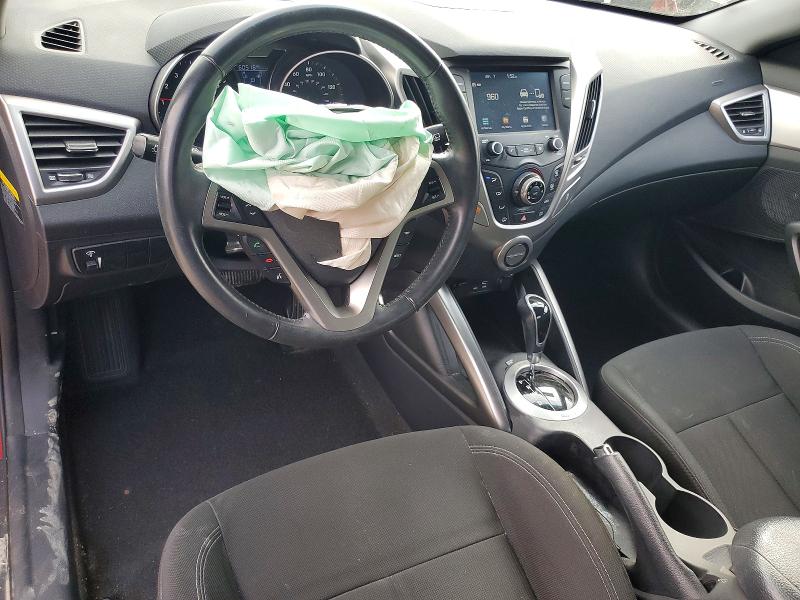 Photo 8 from auction – 2017 HYUNDAI VELOSTER with VIN KMHTC6AD4HU317532