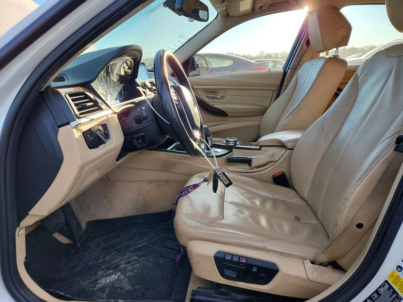 Photo 7 from auction – 2014 BMW 328 XI with VIN WBA3B3C55EJ983031