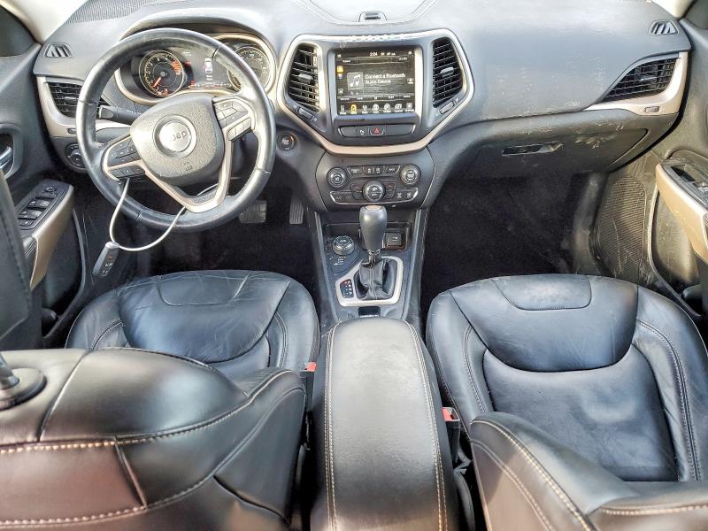 Photo 8 from auction – 2018 JEEP CHEROKEE L with VIN 1C4PJMDX5JD602428