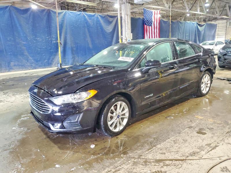 FORD FUSION SE 2019 with VIN 3FA6P0LU9KR168457 - Photo from auction