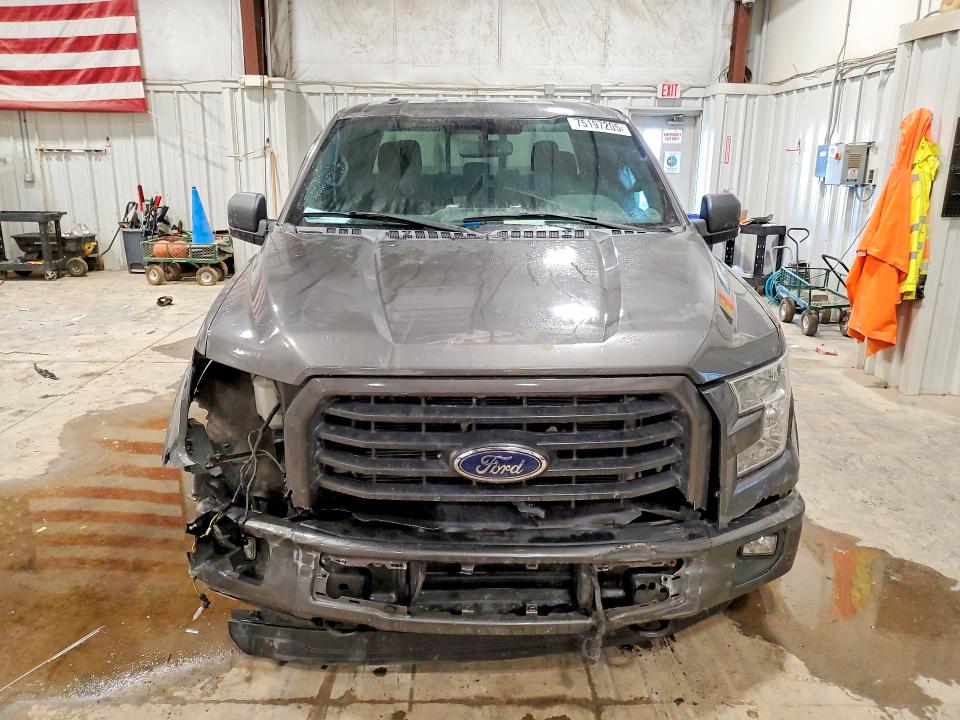 Photo 5 from auction – 2016 FORD F150 SUPER with VIN 1FTEX1EP4GKD62358