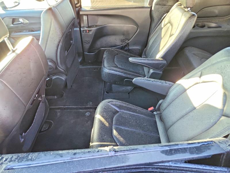 Photo 11 from auction – 2025 CHRYSLER PACIFICA with VIN 2C4RC1BG6SR552626