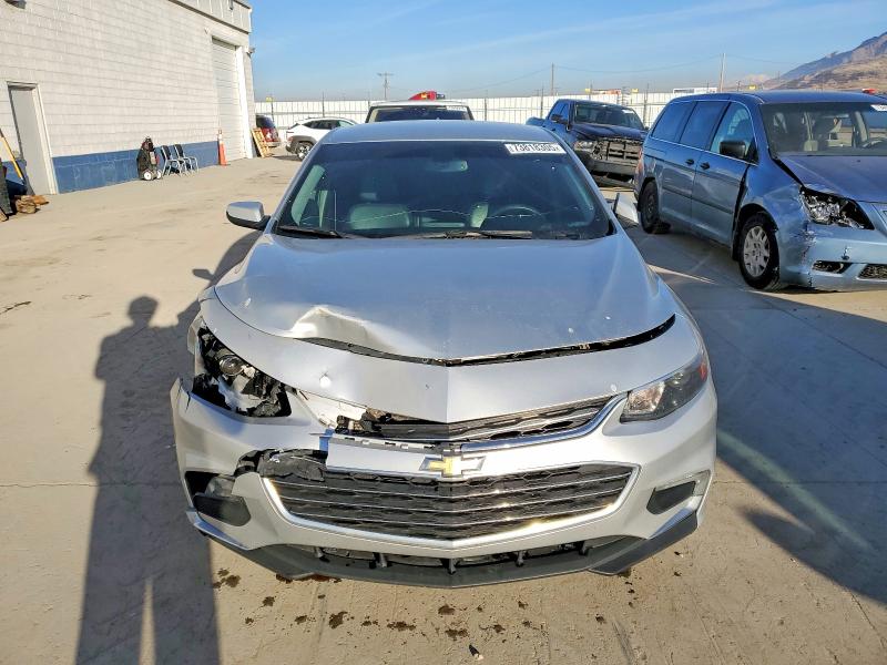 Photo 5 from auction – 2018 CHEVROLET MALIBU LT with VIN 1G1ZD5ST4JF148773