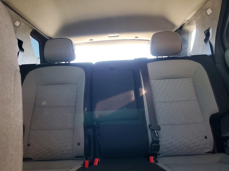Photo 10 from auction – 2018 CHEVROLET EQUINOX with VIN 3GNAXHEV5JS581354