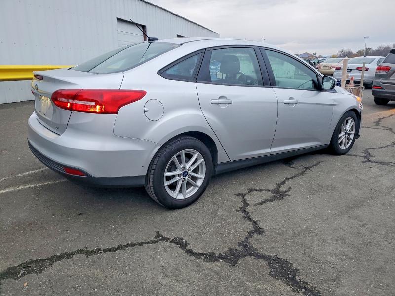 Photo 3 from auction – 2018 FORD FOCUS SE with VIN 1FADP3F23JL278629