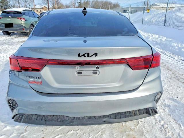 Photo 6 from auction – 2022 KIA FORTE with VIN 3KPF24AD2NE466590