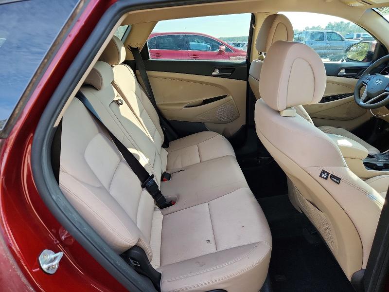 Photo 11 from auction – 2017 HYUNDAI TUCSON with VIN KM8J23A47HU487943