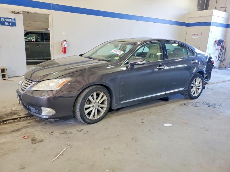 LEXUS ES 2011 with VIN JTHBK1EG6B2422987 - Photo from auction