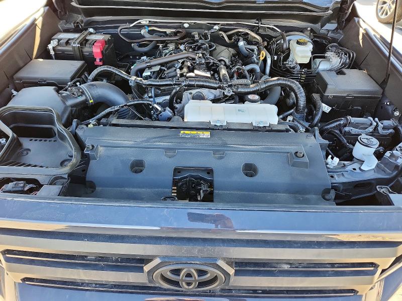 Photo 11 from auction – 2025 TOYOTA TACOMA with VIN 3TMLB5JN7SM142859
