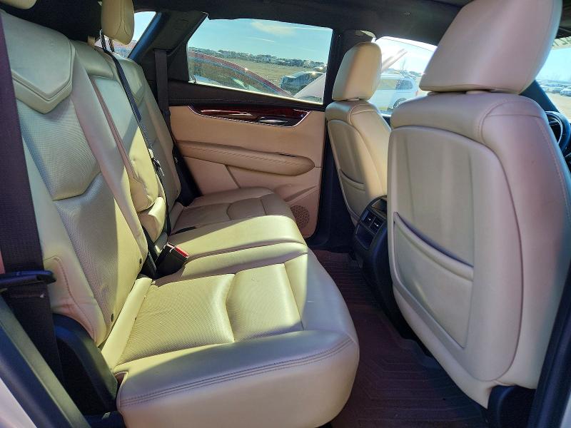 Photo 11 from auction – 2017 CADILLAC XT5 with VIN 1GYKNBRS0HZ134485