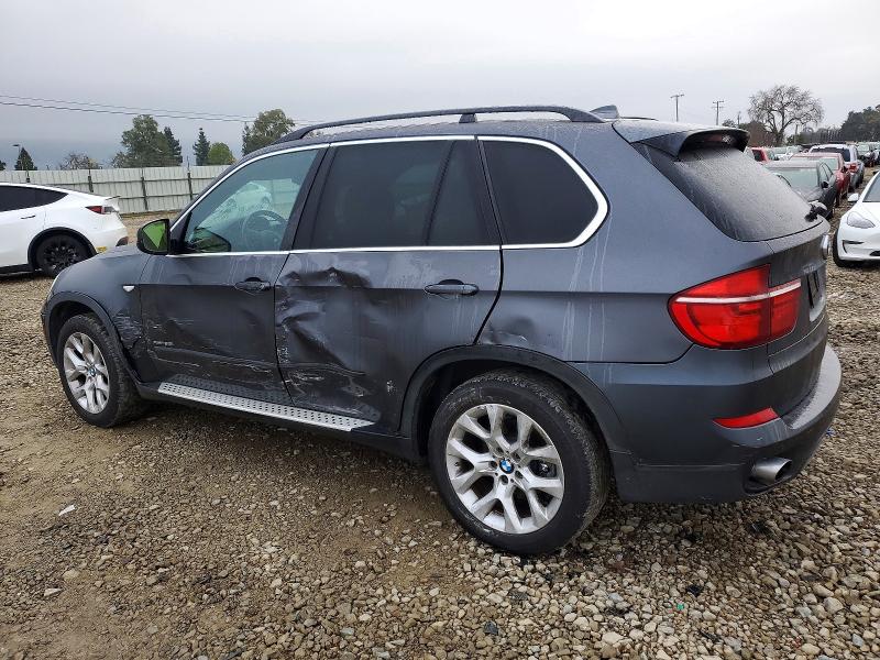 Photo 2 from auction – 2013 BMW X5 XDRIVE3 with VIN 5UXZV4C54D0E00903