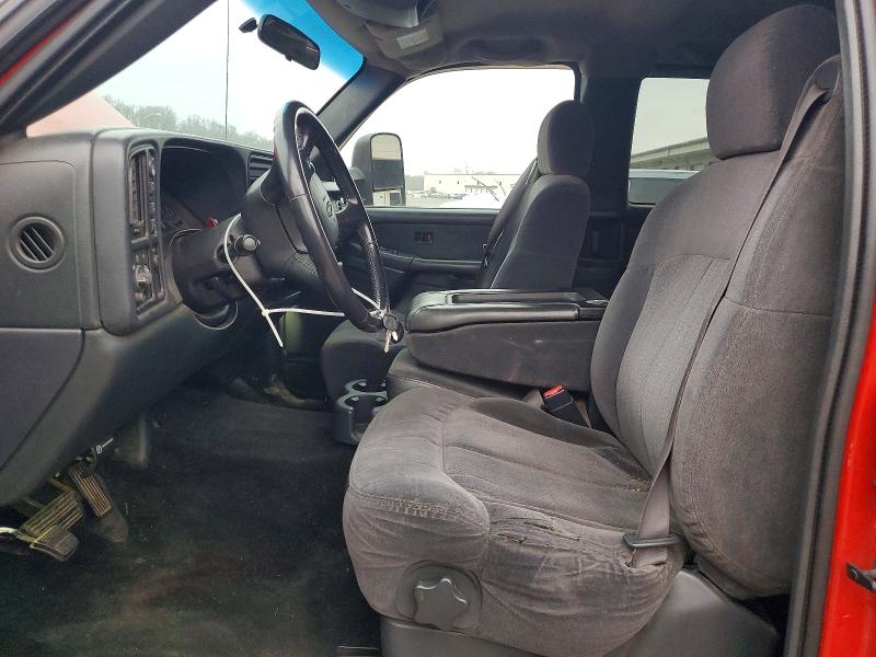 Photo 7 from auction – 2002 CHEVROLET SILVERADO with VIN 1GCEK19T42E266632