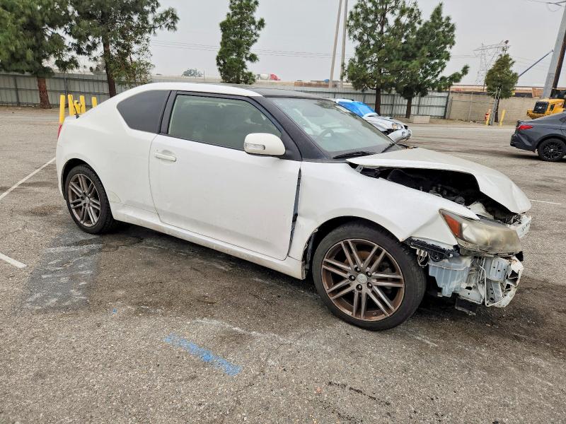 Photo 4 from auction – 2013 TOYOTA SCION TC with VIN JTKJF5C73D3049232