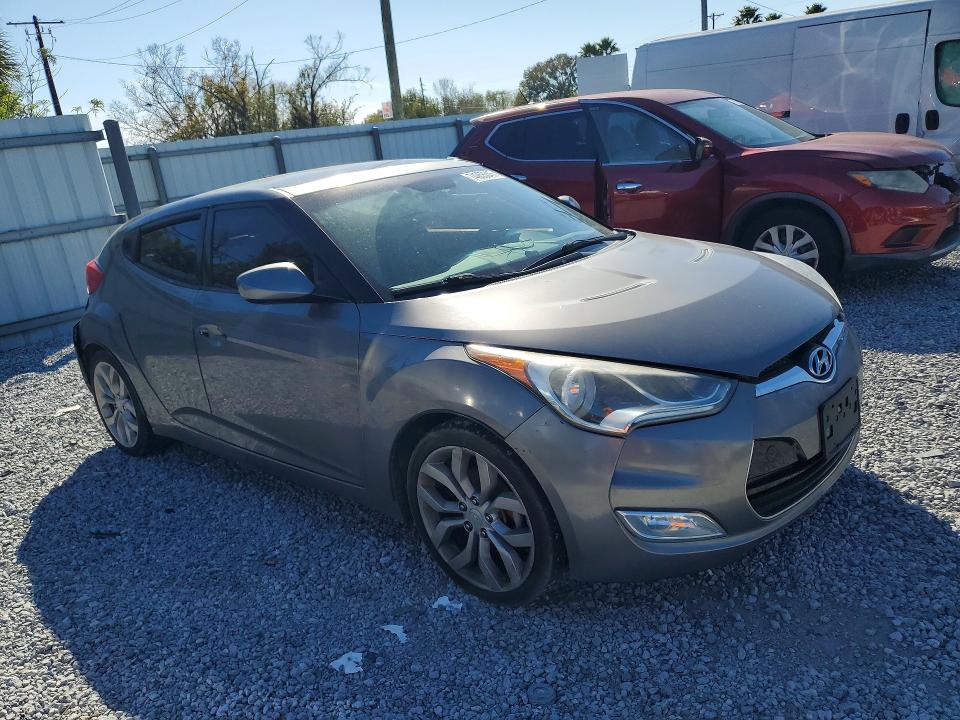 Photo 4 from auction – 2012 HYUNDAI VELOSTER with VIN KMHTC6AD0CU082412