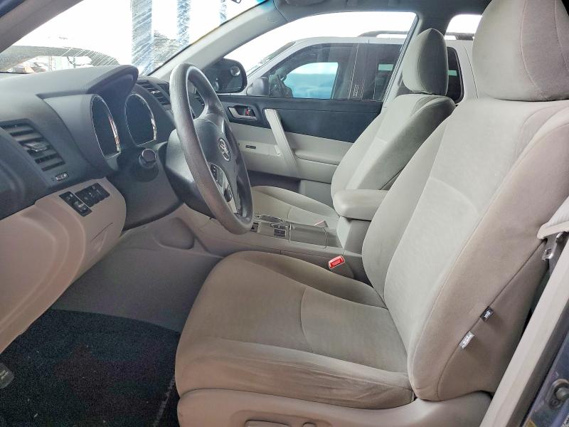 Photo 7 from auction – 2013 TOYOTA HIGHLANDER with VIN 5TDZK3EH9DS101557