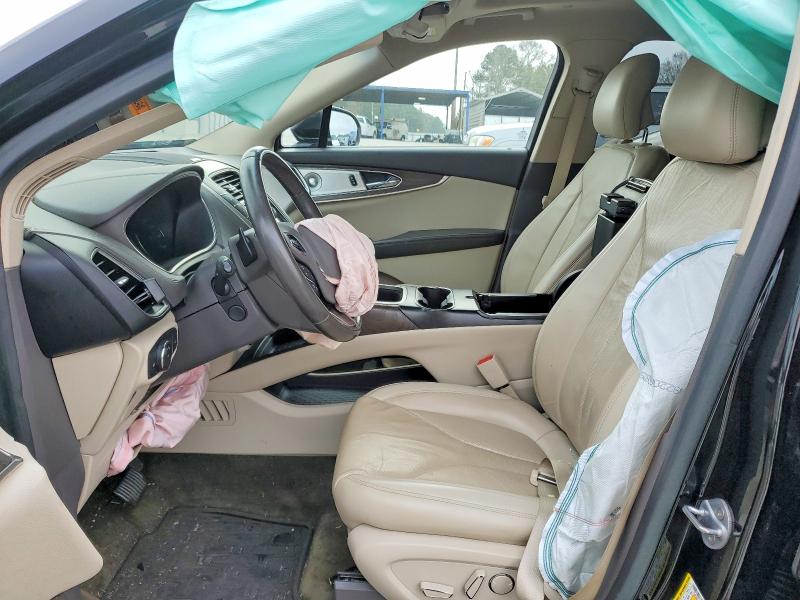 Photo 7 from auction – 2018 LINCOLN MKX with VIN 2LMPJ6LP2JBL11730