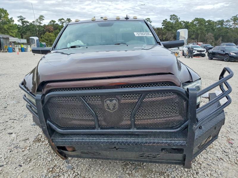 Photo 5 from auction – 2015 RAM 2500 with VIN 3C6UR5GL0FG511059
