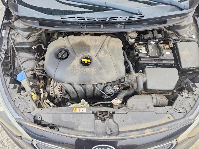 Photo 11 from auction – 2015 KIA FORTE LX with VIN KNAFX4A63F5405679