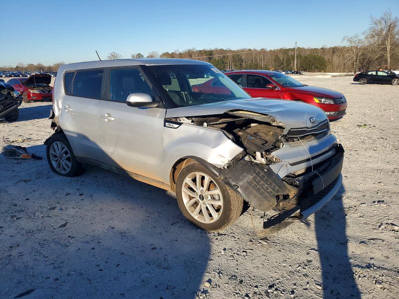 Photo 4 from auction – 2019 KIA SOUL + with VIN KNDJP3A58K7630225