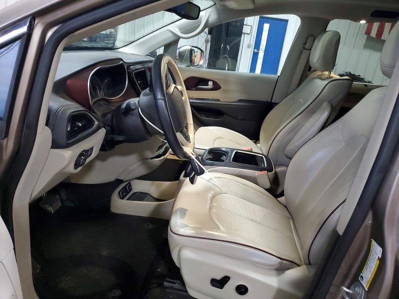 Photo 7 from auction – 2017 CHRYSLER PACIFICA with VIN 2C4RC1GG3HR565089