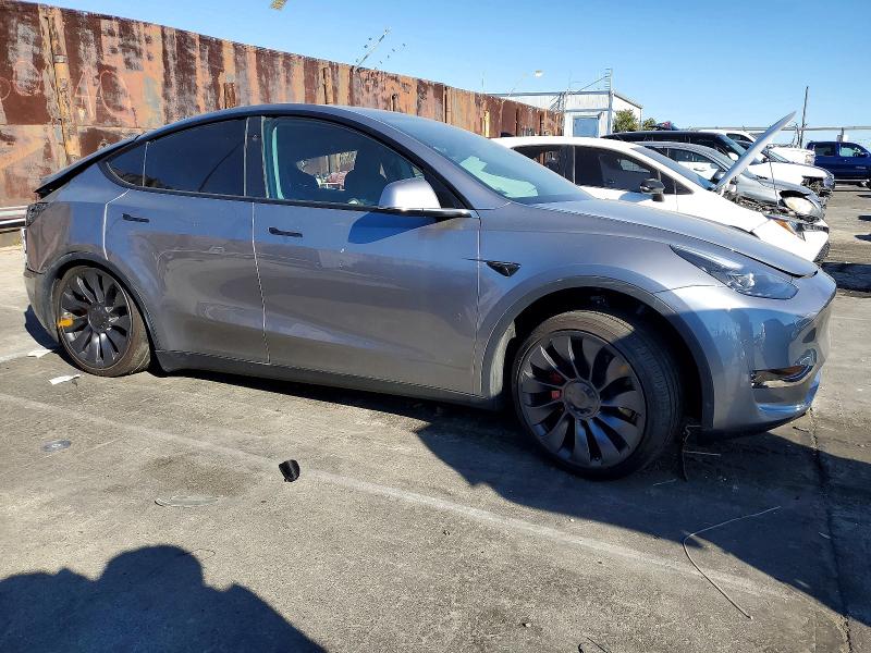 Photo 4 from auction – 2024 TESLA MODEL Y with VIN 7SAYGDEFXRA295058