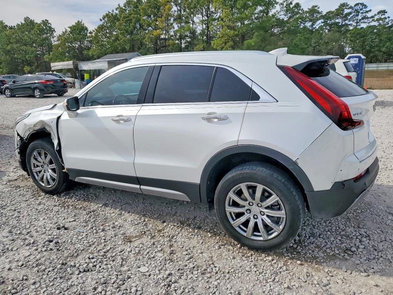 Photo 2 from auction – 2021 CADILLAC XT4 PREMIU with VIN 1GYFZCR45MF076463