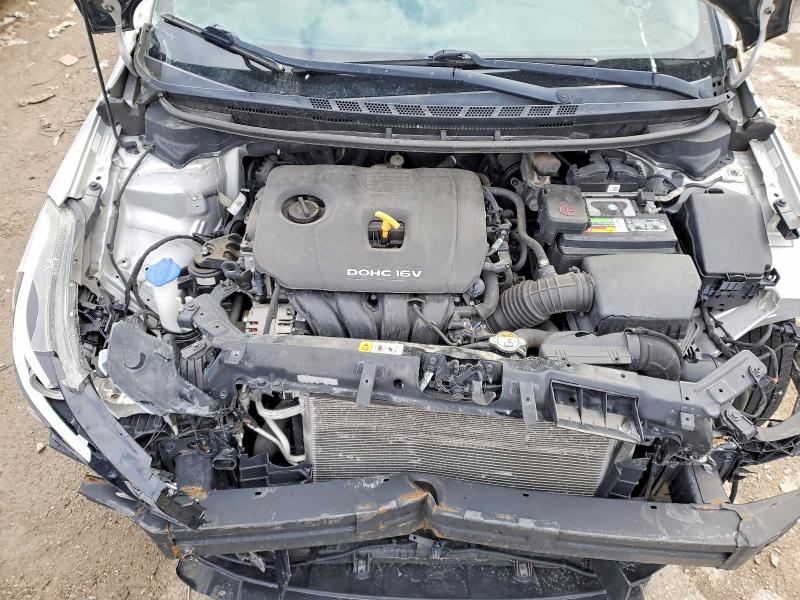 Photo 11 from auction – 2018 KIA FORTE LX with VIN 3KPFK4A71JE203270